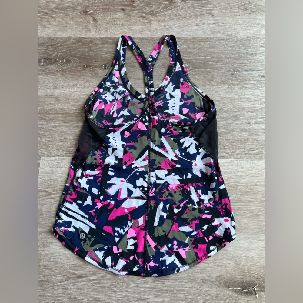 Lululemon yoga/workout tank.